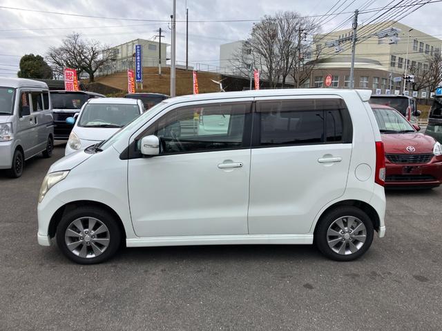 ワゴンＲ リミテッド　セキュリティーアラーム　キーレスエントリー　ＡＷ　運転席エアバッグ　パワステ　ＡＢＳ付　フロントベンチシート　パワーウィンドウ　フルオートエアコン　フルフラットシート　スマートキープッシュスタート（17枚目）