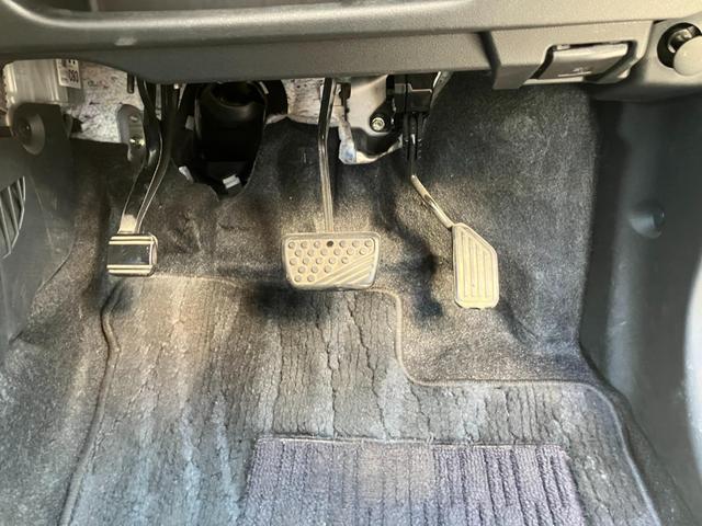 ムーヴ カスタム　ＸリミテッドＩＩ　ＳＡＩＩＩ　パノラミックビューモニター　ドライブレコーダー　ナビＴＶ　エアバック　アルミ　シートヒーター　スマートキー　アイドリングストップ　ＡＢＳ　バックカメラ　地デジ　オートエアコン　助手席エアバッグ　ＬＫＡ（38枚目）