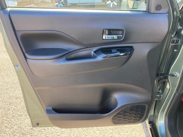 デリカミニ Ｔ　エアコン　キーフリー　前席シートヒーター　ルーフレール　ＥＴＣ　ＬＥＤヘッドライト　ｉストップ　クリアランスソナー　スマートキー　エアバッグ　盗難防止　ベンチシート　ターボ　レーダーブレーキ（31枚目）