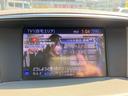 【純正ナビ】使いやすいナビで目的地までしっかり案内してくれます。CD/DVDの再生もでき、お車の運転がさらに楽しくなりますね☆
