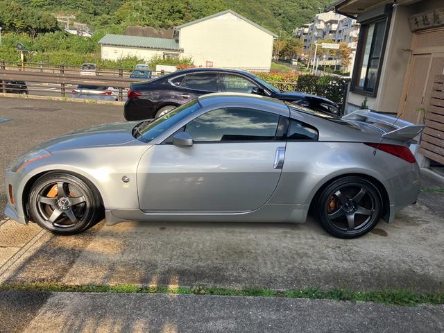 フェアレディＺ バージョンＳ　６ＭＴ　点検記録簿　アミューズＲ１チタンマフラー　エンケイ１８インチアルミホイール　ラルグス車高調　ブレンボ　ＥＴＣ　タペットカバー　クラッチ一式　ロアアーム　リアクランクオイルシール交換済み（5枚目）