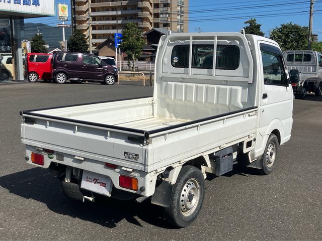 キャリイトラック ＫＣエアコン・パワステ　５速マニュアル　４ＷＤ　エアコン　パワステ　運転席エアバック　ガードフレーム　三方開　積載量３５０ｋｇ（7枚目）