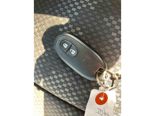 ハスラー Ｇ　ドライブレコーダー　ナビ　ＴＶ　衝突被害軽減システム　スマートキー　アイドリングストップ　電動格納ミラー　ベンチシート　ＣＶＴ　盗難防止システム　ＡＢＳ　ＥＳＣ　ＣＤ　ＵＳＢ（12枚目）