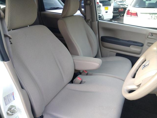 ライフ Ｇ　ＡＣ　ＰＳ　ＰＷ　ＡＢＳ　Ｗエアバッグ　　キーレス　衝突安全ボディ　ベンチシート　電動格納ミラー　ヘッドライトレベライザー付　純正モニター付きＦＭ／ＡＭ／ＣＤ付オーディオ　バックカメラ付（40枚目）