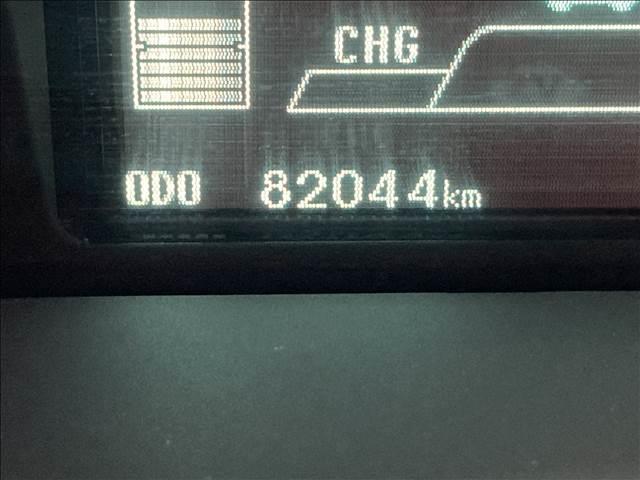 プリウス Ｓツーリングセレクション　Ｓ　ツーリングセレクション・ナビ・バックカメラ・フルセグ・ＤＶＤ・Ｂｌｕｅｔｏｏｔｈ・ＥＴＣ・障害物センサー・横滑り防止・スマートキー・ＨＩＤライト・アルミ・禁煙車（5枚目）