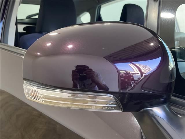 プリウス Ｓツーリングセレクション　Ｓ　ツーリングセレクション・ナビ・バックカメラ・フルセグ・ＤＶＤ・Ｂｌｕｅｔｏｏｔｈ・ＥＴＣ・障害物センサー・横滑り防止・スマートキー・ＨＩＤライト・アルミ・禁煙車（20枚目）