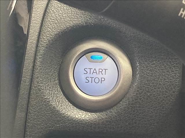ノート ｅ－パワー　Ｘ　禁煙車　安全装置　純正ナビ　全周囲カメラ　Ｂｌｕｅｔｏｏｔｈ接続　衝突軽減ブレーキ　横滑り防止装置　障害物センサー　ＬＥＤライト（33枚目）