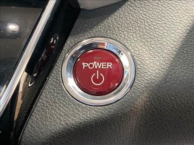 ヴェゼル ハイブリッドＺ・ホンダセンシング　禁煙車　安全装置　社外ナビ　Ｂカメラ　シートヒーター　パワーシート　本革シート　Ｂｌｕｅｔｏｏｔｈ接続　純正アルミ　衝突軽減ブレーキ　横滑り防止装置　クルーズコントロール（31枚目）