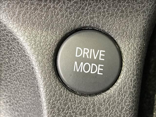 ノート ｅ－パワー　Ｘ　禁煙車　安全装置　社外ナビ　ＥＴＣ　横滑り防止装置　衝突軽減ブレーキ　障害物センサー　Ｂｌｕｅｔｏｏｔｈ接続　スマートキー（30枚目）