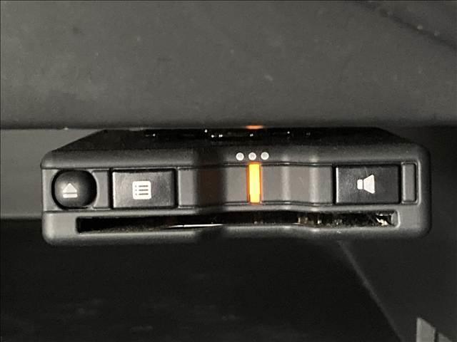 ノート ｅ－パワー　Ｘ　禁煙車　安全装置　社外ナビ　ＥＴＣ　横滑り防止装置　衝突軽減ブレーキ　障害物センサー　Ｂｌｕｅｔｏｏｔｈ接続　スマートキー（33枚目）