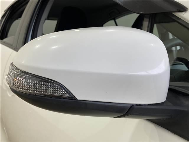 アクア Ｓ　禁煙車　純正ナビ　ＥＴＣ　Ｂｌｕｅｔｏｏｔｈ接続　横滑り防止装置　ワンセグＴＶ　キーレス（19枚目）