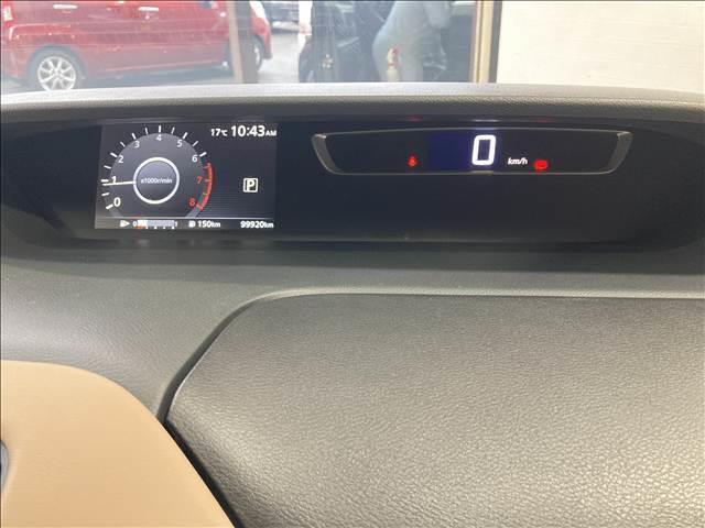 セレナ ハイウェイスターＧ（4枚目）