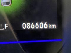 ★自社ローン取り扱い★日本全国納車可能！北は北海道〜南は沖縄に数々の納車の実績がございます！提携陸送会社の専属ドライバーがお客様のお車を安全にお届け致します。お気軽にご相談ご相談下さいませ！ 4
