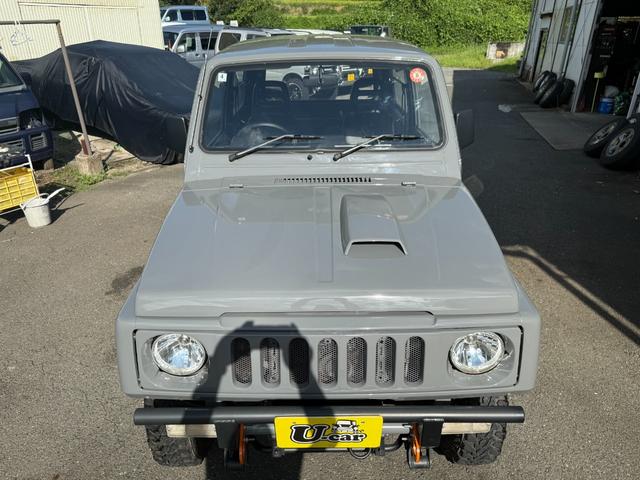 ジムニー 　社外バンパー　社外マフラー　社外ハンドル　全塗装　リフトアップ　　１６インチアルミホイール　ＭＴタイヤ　ＥＴＣ（4枚目）