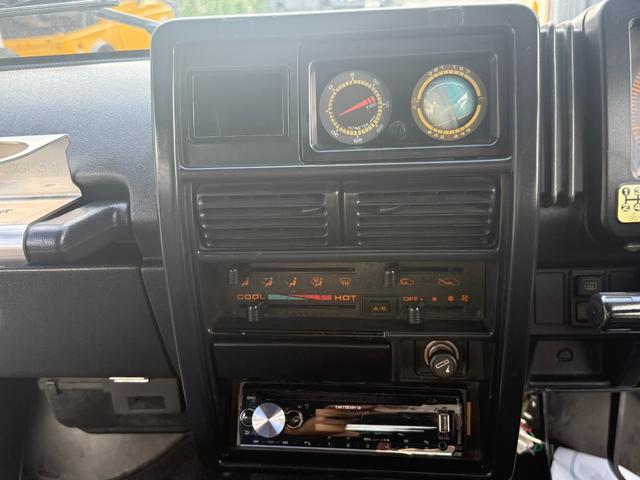 ジムニー 　社外バンパー　社外マフラー　社外ハンドル　全塗装　リフトアップ　　１６インチアルミホイール　ＭＴタイヤ　ＥＴＣ（16枚目）