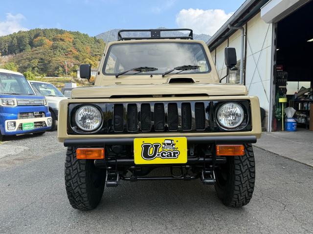 ジムニー ワイルドウインドリミテッド　オールペイント　社外バンパー　ディスプレイオーディオ　サイドステップ　ルーフキャリア　１６インチアルミホイール　タンクガード（3枚目）