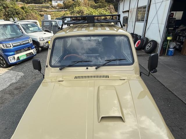 ジムニー ワイルドウインドリミテッド　オールペイント　社外バンパー　ディスプレイオーディオ　サイドステップ　ルーフキャリア　１６インチアルミホイール　タンクガード（4枚目）