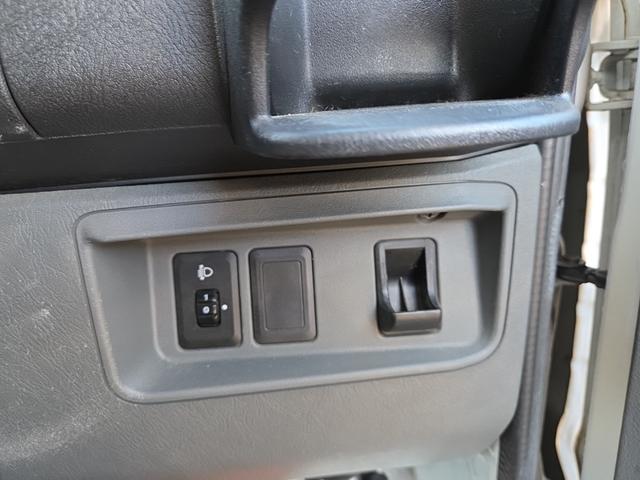 ミニキャブトラック ダンプ 5MT 4WD HiLo切り替え ダンプ  A/C パワステ(16枚目)