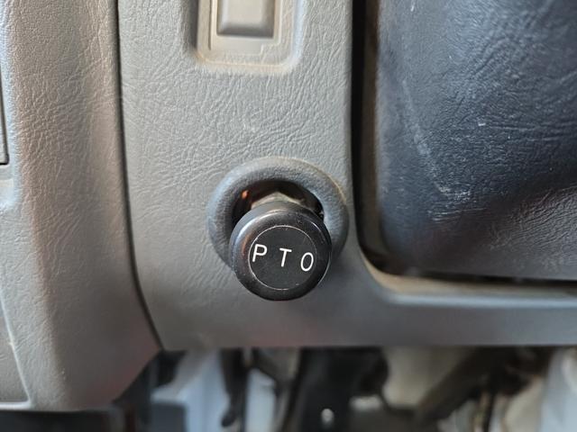 ミニキャブトラック ダンプ 5MT 4WD HiLo切り替え ダンプ  A/C パワステ(18枚目)