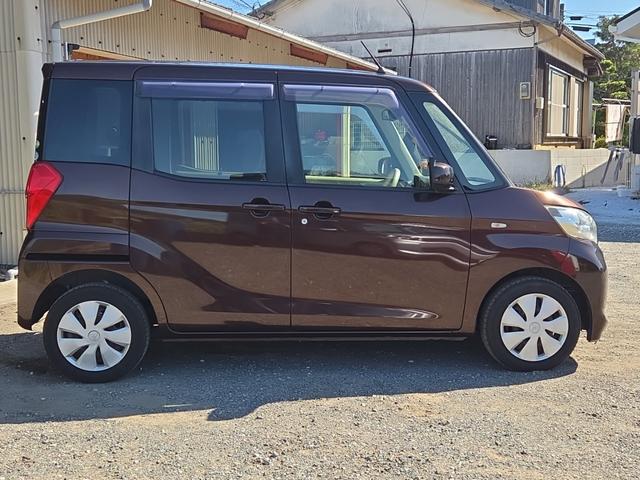 eKスペース G AT アイドリングストップ スマートキー オートエアコン 片側パワースライドドア シートバックテーブル リヤサーキュレーター バックカメラ ETC 電動格納ミラー(4枚目)