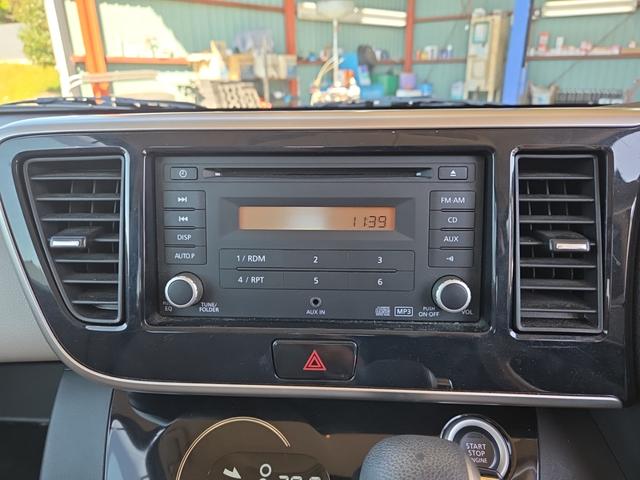 eKスペース G AT アイドリングストップ スマートキー オートエアコン 片側パワースライドドア シートバックテーブル リヤサーキュレーター バックカメラ ETC 電動格納ミラー(10枚目)