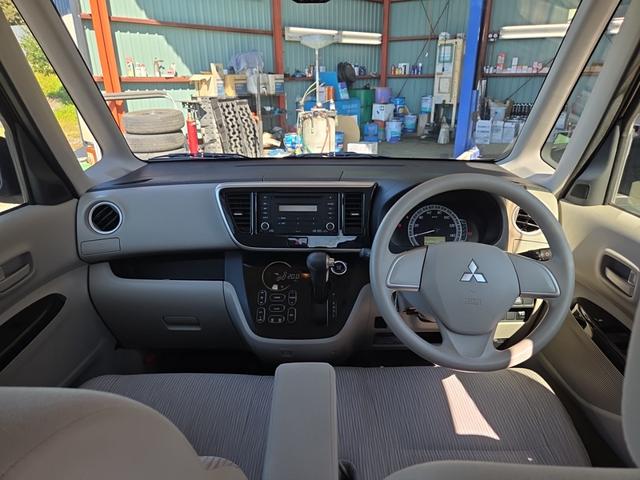 eKスペース G AT アイドリングストップ スマートキー オートエアコン 片側パワースライドドア シートバックテーブル リヤサーキュレーター バックカメラ ETC 電動格納ミラー(23枚目)