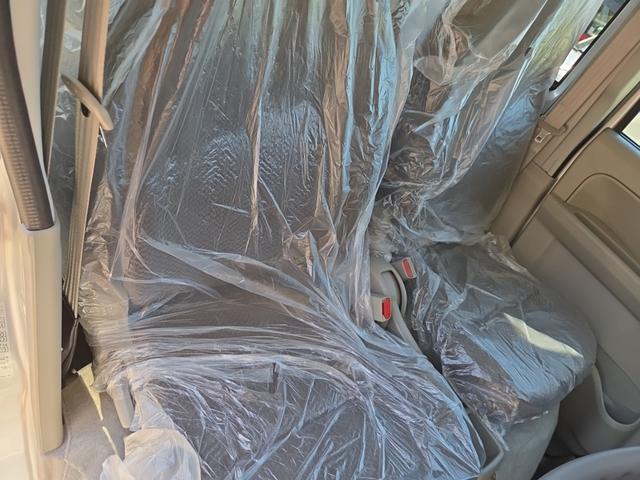 エブリイ PAリミテッド 登録済み未使用車 AT パワーウィンド キーレスエントリー ルーフコンソール USBチャージャー パーキングセンサー アイドリングストップ スズキセーフティサポート(13枚目)