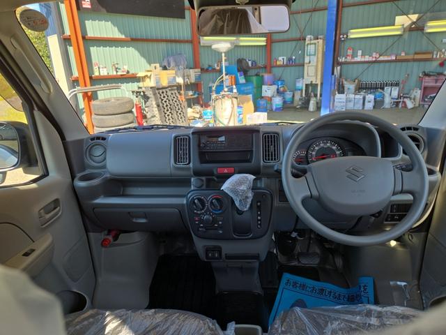 エブリイ PAリミテッド 登録済み未使用車 AT パワーウィンド キーレスエントリー ルーフコンソール USBチャージャー パーキングセンサー アイドリングストップ スズキセーフティサポート(16枚目)