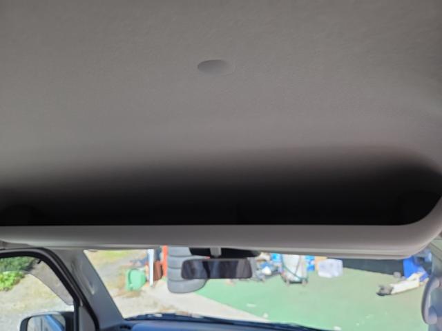 エブリイ PAリミテッド 登録済み未使用車 AT パワーウィンド キーレスエントリー ルーフコンソール USBチャージャー パーキングセンサー アイドリングストップ スズキセーフティサポート(28枚目)