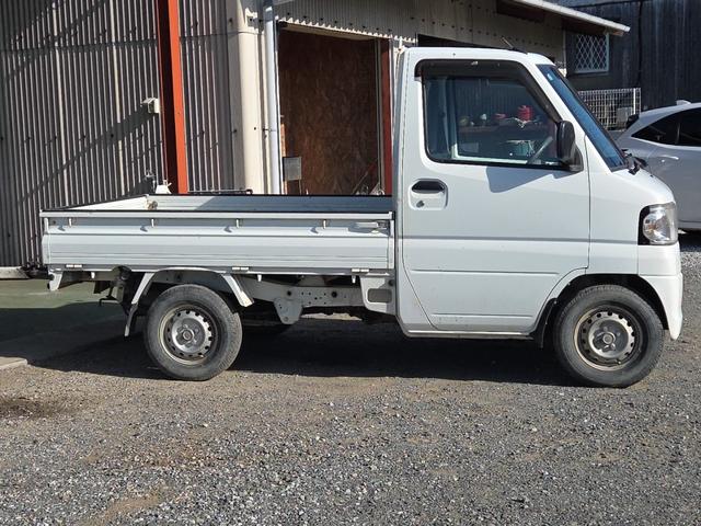 ミニキャブトラック ＶＸ－ＳＥ　５ＭＴ　４ＷＤ　ＨｉＬＯ切り替え　Ａ／Ｃ　パワステ（4枚目）