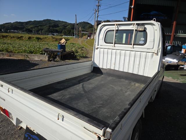 ミニキャブトラック ＶＸ－ＳＥ　５ＭＴ　４ＷＤ　ＨｉＬＯ切り替え　Ａ／Ｃ　パワステ（11枚目）