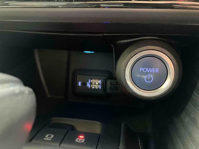 ハリアーハイブリッド Ｇ　ＥＴＣ　バックカメラ　クリアランスソナー　オートクルーズコントロール　レーンアシスト　パワーシート　衝突被害軽減システム　ナビ　ＴＶ　オートマチックハイビーム　オートライト　ＬＥＤヘッドランプ（8枚目）