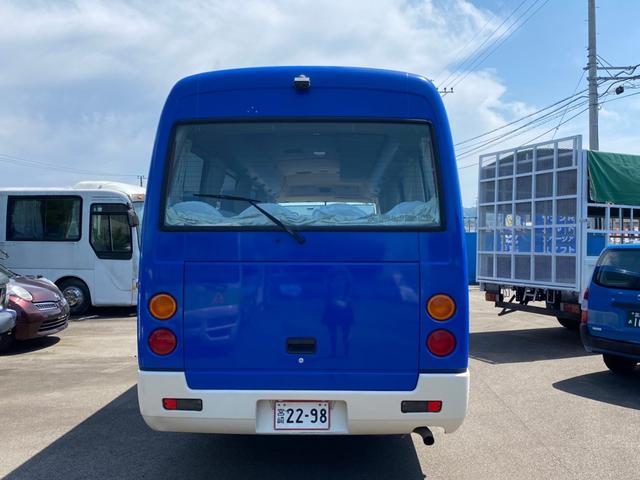 定員29人 エアサス 冷蔵庫 社外ナビ バックカメラ 自動ドア ディーゼル車 NOx・PM適合車 運転席パワーウィンド(13枚目)