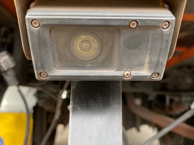 家畜運搬車 ウインチ付 新品幌 三方開 荷台内寸 長438 幅186 最大積載量3000kg NOx・PM適合車 バックカメラ ABS 運転席エアバック(4枚目)