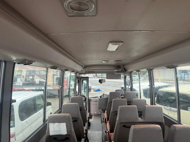 リエッセ 　マイクロバス　ディーゼル車　５速マニュアル車（14枚目）