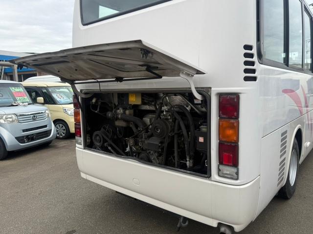 リエッセ 　マイクロバス　ディーゼル車　５速マニュアル車（20枚目）