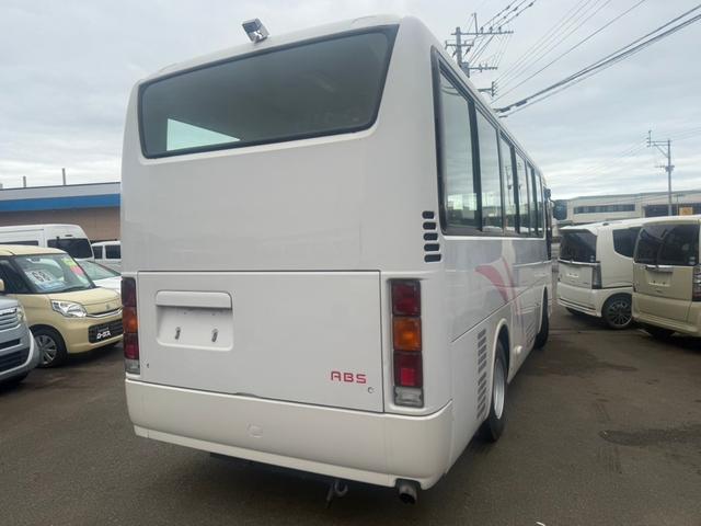 リエッセ 　マイクロバス　ディーゼル車　５速マニュアル車（23枚目）