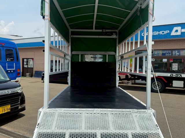 キャンター 　家畜運搬車　ディーゼル車　鉄板張り　マニュアル車　新品ウインチ　新品ホロ　三方開　ＥＴＣ（44枚目）