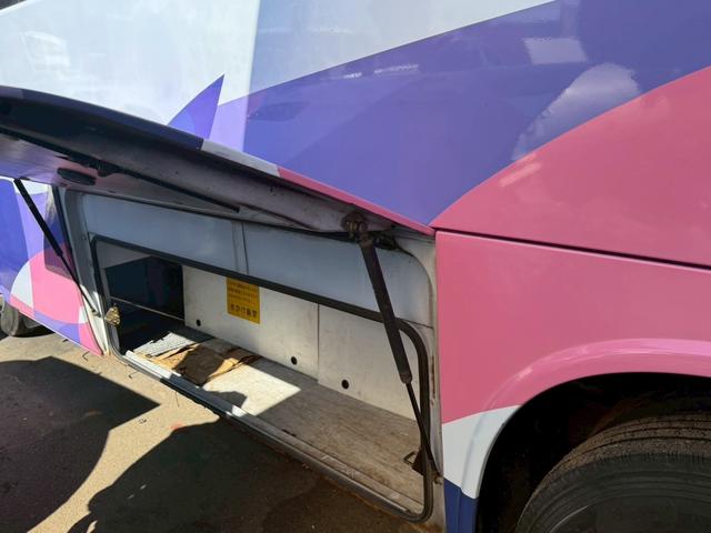 リエッセ スーパーツーリングターボ バス 29人乗り フロアオートマ スイングドア リクライニングシート バックモニター 冷蔵庫(12枚目)