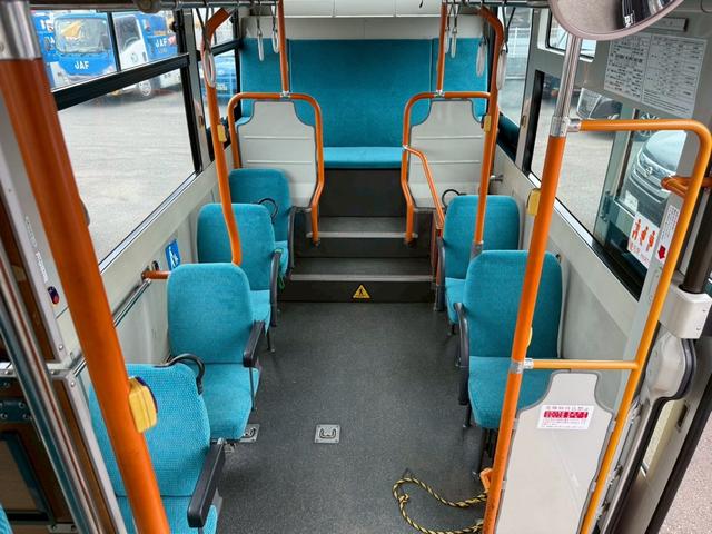 ポンチョ ベース車 19年式・11人乗りバス・ベース車・スイングドア・5速マニュアル車(12枚目)