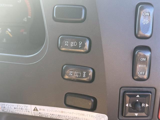 ローザ 　２９人乗りマイクロバス　オートマ車・スイングドア・リクライニングシート・ＥＴＣ・バックモニター・冷蔵庫・ナビ・ＴＶ（14枚目）