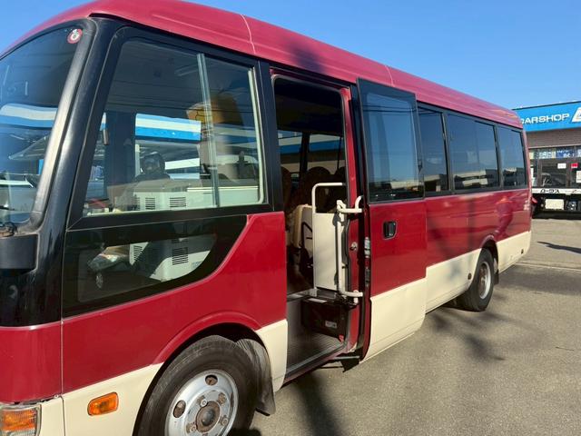 ローザ 　２９人乗りマイクロバス　オートマ車・スイングドア・リクライニングシート・ＥＴＣ・バックモニター・冷蔵庫・ナビ・ＴＶ（34枚目）