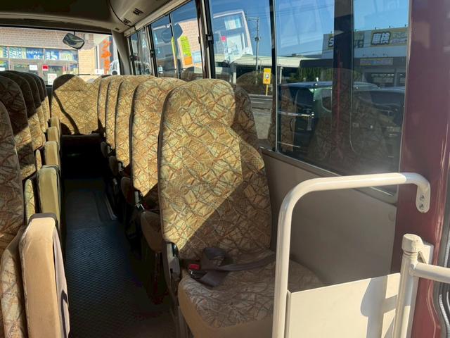 ローザ 　２９人乗りマイクロバス　オートマ車・スイングドア・リクライニングシート・ＥＴＣ・バックモニター・冷蔵庫・ナビ・ＴＶ（36枚目）