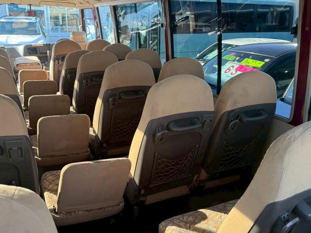 ローザ 　２９人乗りマイクロバス　オートマ車・スイングドア・リクライニングシート・ＥＴＣ・バックモニター・冷蔵庫・ナビ・ＴＶ（45枚目）
