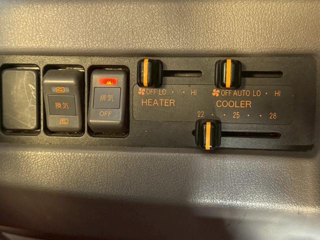 メルファ 　２９人乗り・６速マニュアル車・エンジンアンダーフロア・スイングドア・リクライニングシート・ドライブレコーダー・ナビ・バックモニター（27枚目）