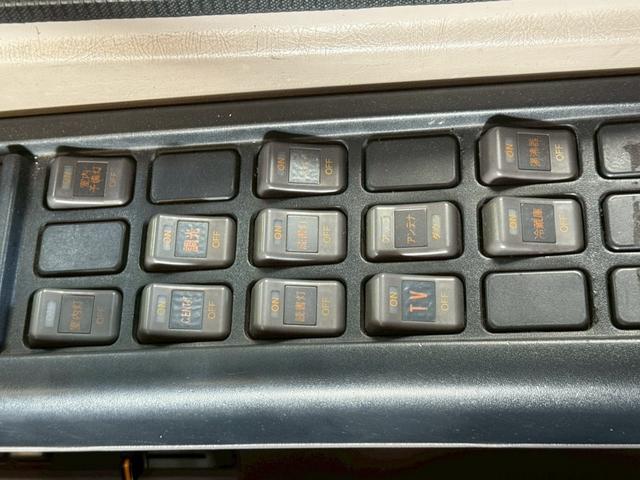 メルファ 　２９人乗り・６速マニュアル車・エンジンアンダーフロア・スイングドア・リクライニングシート・ドライブレコーダー・ナビ・バックモニター（31枚目）