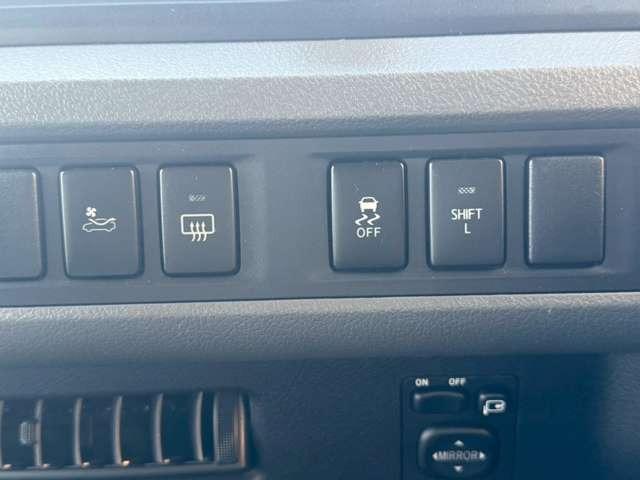 リエッセII ＧＸ　２８人乗り・自動スイングドア・オートマ・冷蔵庫・オートエアコン・ＥＴＣ・バックモニター・バックカメラ・ナビゲーション（13枚目）