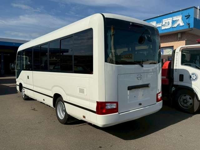 リエッセII ＧＸ　２８人乗り・自動スイングドア・オートマ・冷蔵庫・オートエアコン・ＥＴＣ・バックモニター・バックカメラ・ナビゲーション（29枚目）