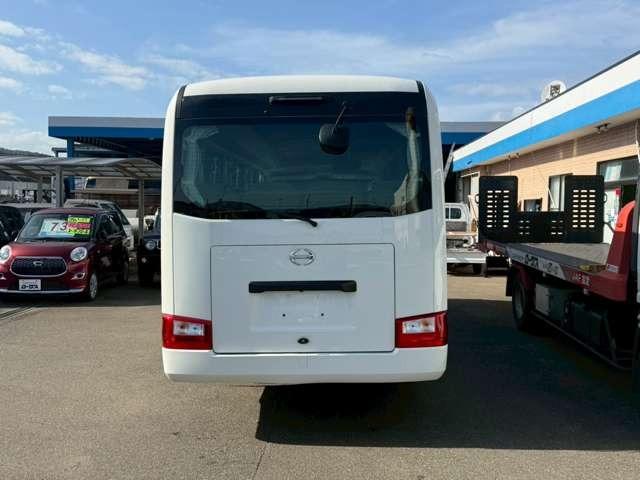 リエッセII ＧＸ　２８人乗り・自動スイングドア・オートマ・冷蔵庫・オートエアコン・ＥＴＣ・バックモニター・バックカメラ・ナビゲーション（32枚目）