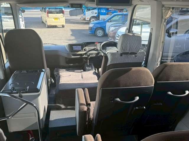 リエッセII ＧＸ　２８人乗り・自動スイングドア・オートマ・冷蔵庫・オートエアコン・ＥＴＣ・バックモニター・バックカメラ・ナビゲーション（45枚目）